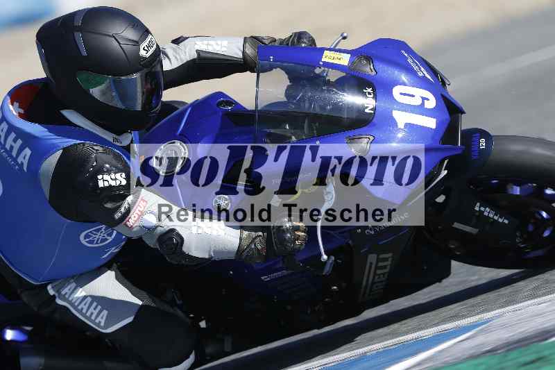 /Archiv-2024/02 29.01.-02.02.2024 Moto Center Thun Jerez/Gruppe blau-blue/19